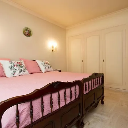 Spacious 1 Bedroom Flat With Sea View Appartamento *
